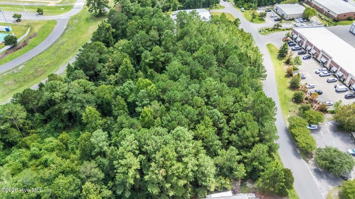 Property Photo:  2008 15R Corporate Drive  NC 28405 