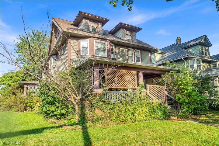 Property Photo:  2234 West Boulevard  OH 44102 
