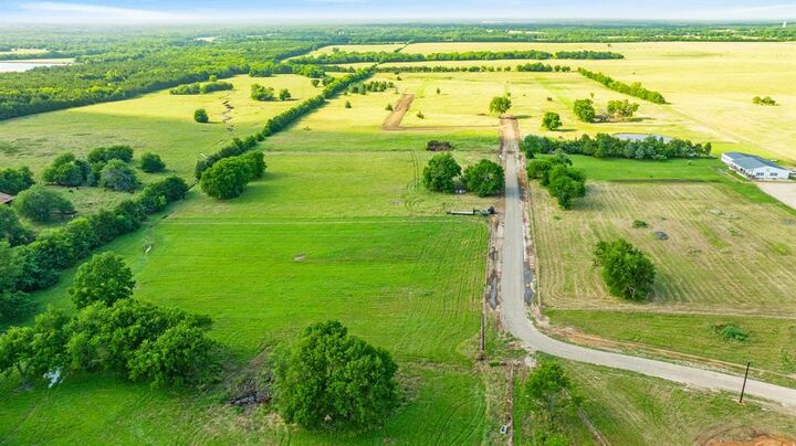 Property Photo:  357 Private Road 33261  TX 75486 