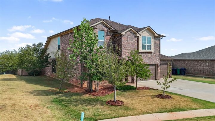 Property Photo:  3504 W Sadie Drive  OK 73099 