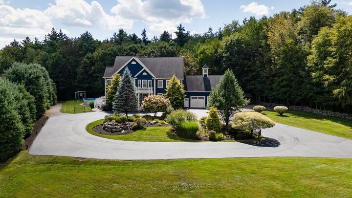 Property Photo: 110 Old Farm Rd MA 01462