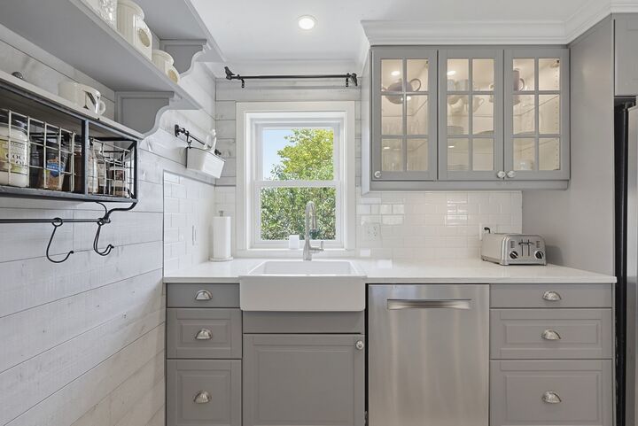 Property Photo:  554 White Cliff Dr. Golfview  MA 02360 