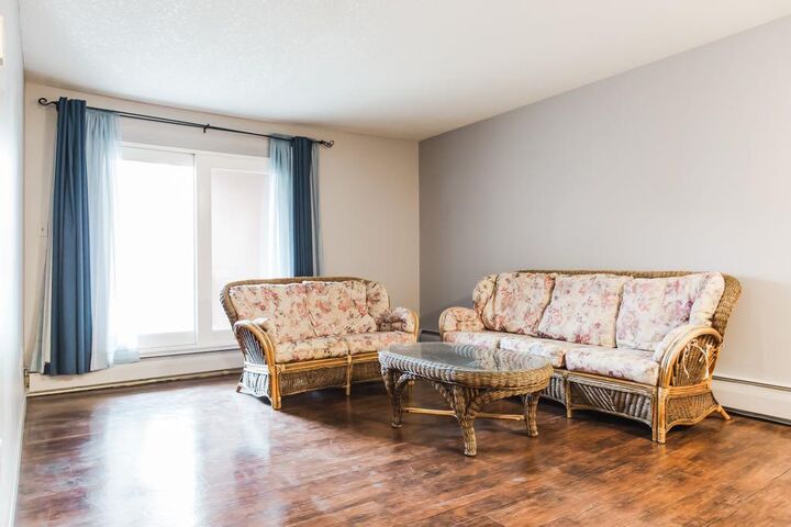 Property Photo:  9640 92 Avenue 32  AB T8V 0H4 