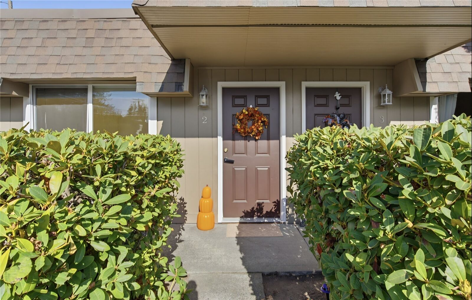 Property Photo:  9811  Whitman Avenue SW 2  WA 98499 