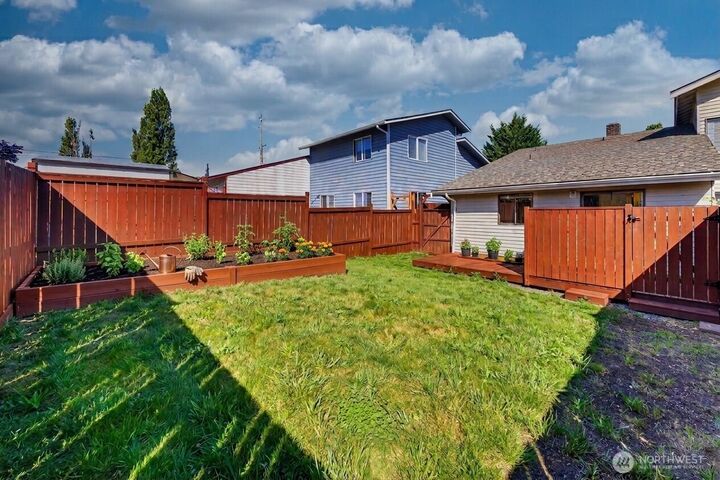 Property Photo: 2214 E Fulton WA 98273