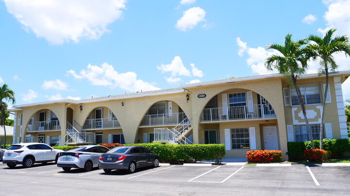 Property Photo: 13638 Via Flora D FL 33484