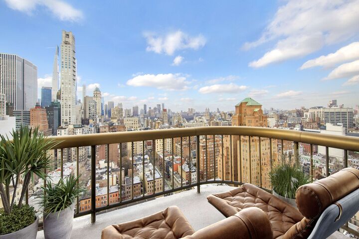 Property Photo: 167 E 61st Street 27C NY 10065
