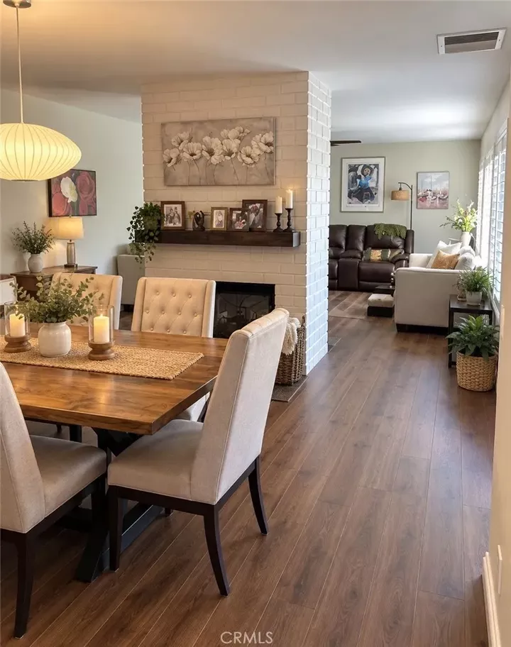 Property Photo:  2236 Crespi Lane  CA 91361 