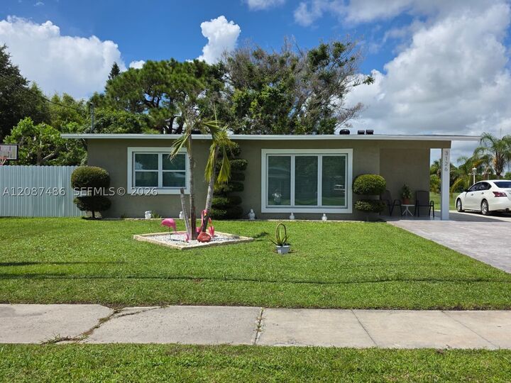 Property Photo:  3126 SE Monte Vista St  FL 34952 