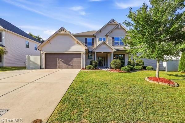 Property Photo: 1435 Sawyer Avenue NC 27265