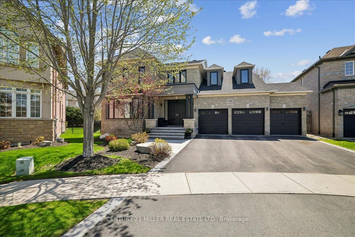 Property Photo:  3348 Skipton Lane  ON L6M 0K3 