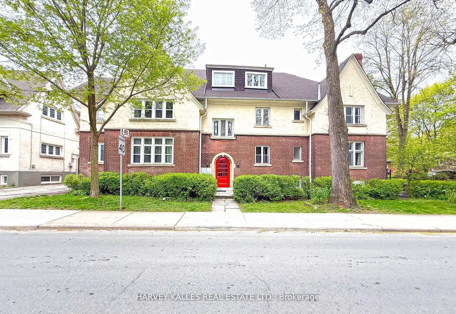 Property Photo:  807 Duplex Avenue Bsmt  ON M4R 1W6 