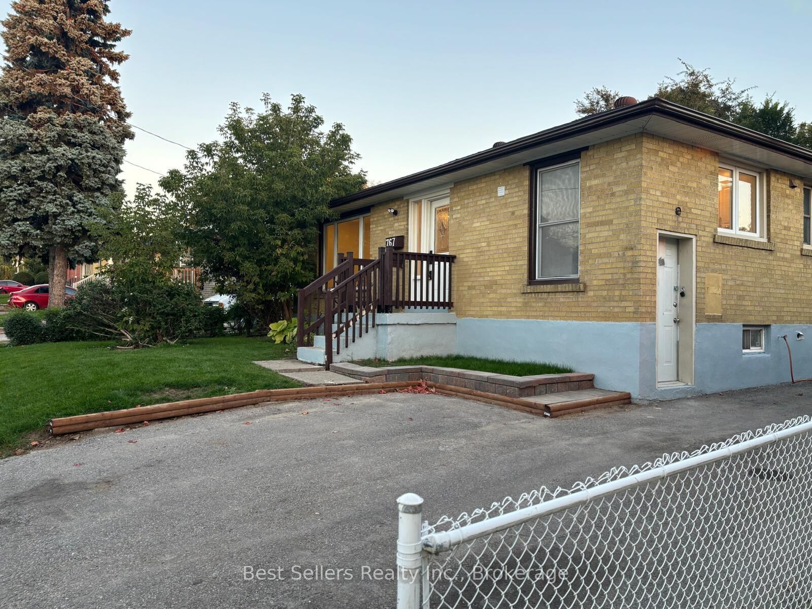 Property Photo:  767 Gaspe Avenue Lower  ON L1J 1C8 