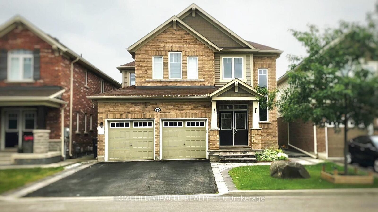 Property Photo: 91 Tysonville Circle Lower ON L7A 4B2