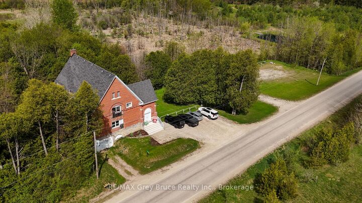 Property Photo:  596688 10 Concession  ON N0H 1G0 