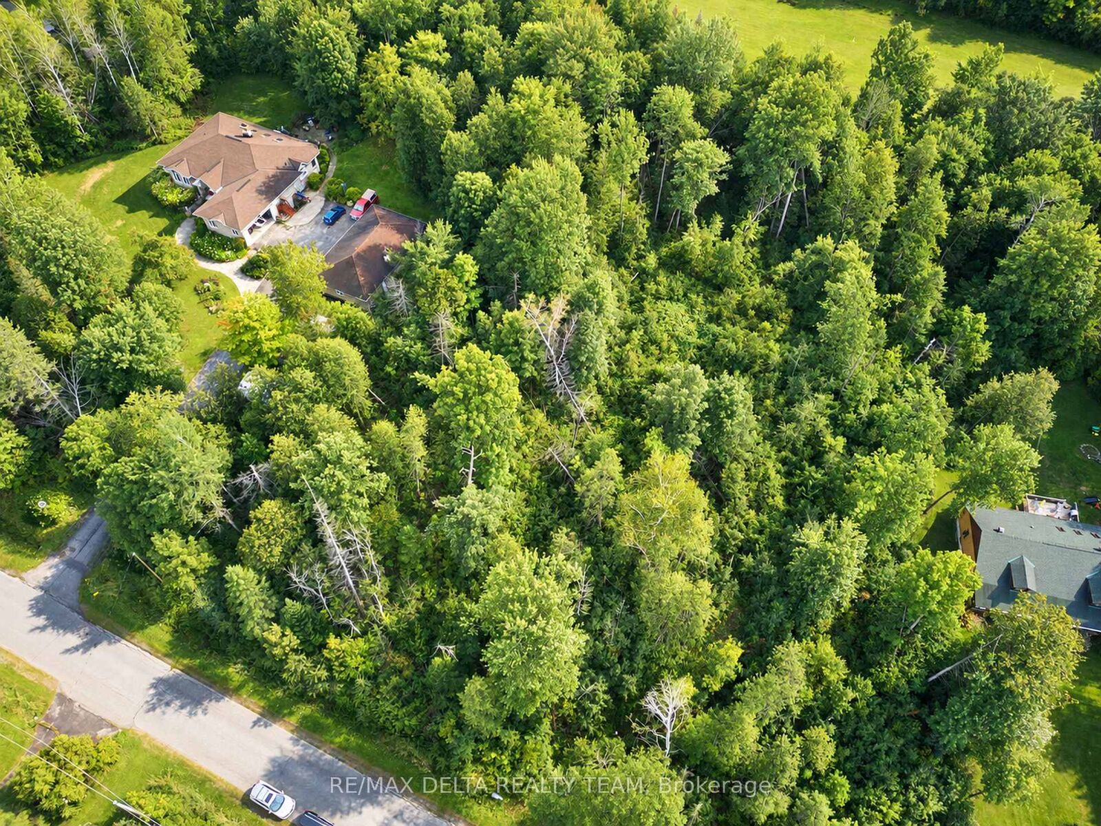 Property Photo:  4595 Whispering Willow Drive  ON K4B 1J1 