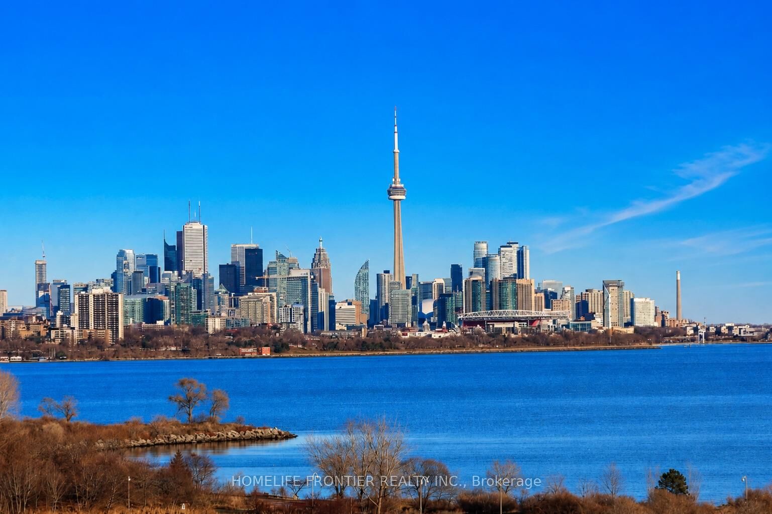 Property Photo: 2261 Lakeshore Boulevard W 611 ON M8V 3X1