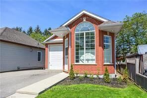 Property Photo:  26 Simcoe Street  ON N1E 3B8 