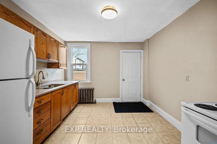 Property Photo: 54 Frederick Avenue ON L8H 4K4