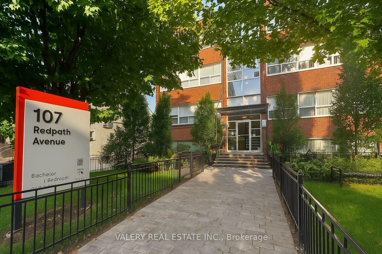 Property Photo:  107 Redpath Avenue 306  ON M4S 2J9 