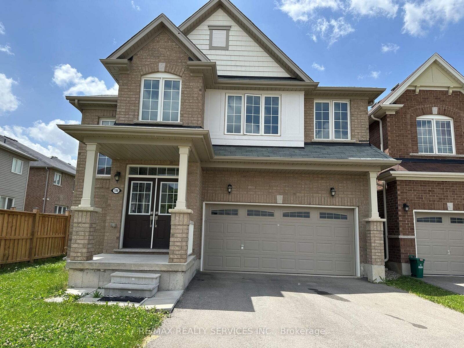 Property Photo:  196 Munro Circle  ON N3T 5L5 