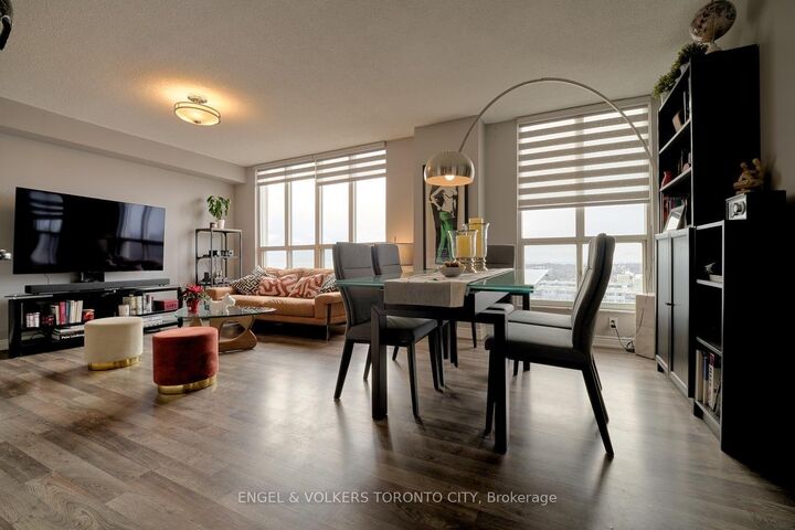 Property Photo:  2285 Lake Shore Boulevard W 1204  ON M8V 3X9 