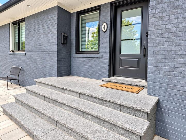 Property Photo:  4 Rockfield Drive  ON M9B 1S1 