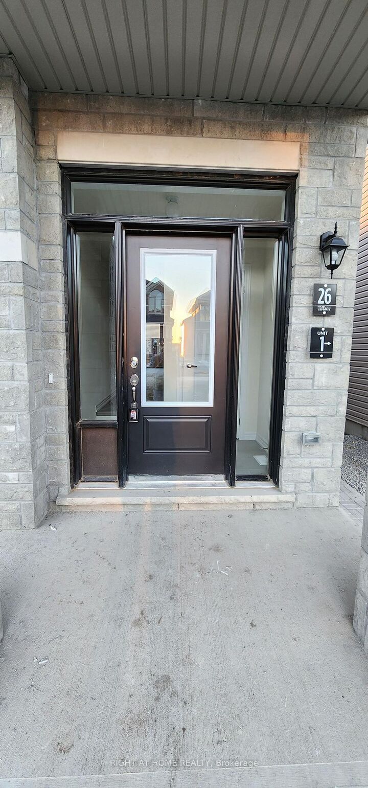 Property Photo:  26 Prudhoe Terrace  ON L9J 0W2 