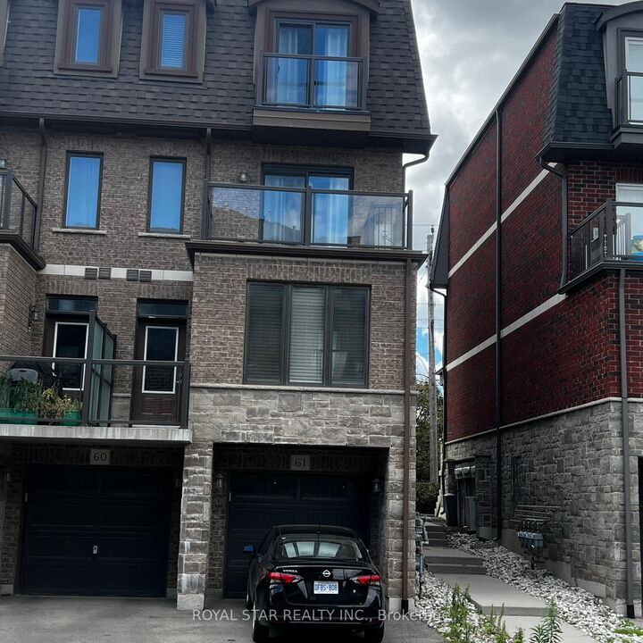 Property Photo:  445 Ontario Street S Street 61  ON L9T 9K5 