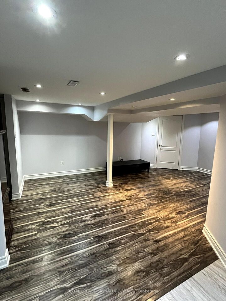 Property Photo:  28A Cedar Brae Boulevard Bsmt  ON M1J 2K3 