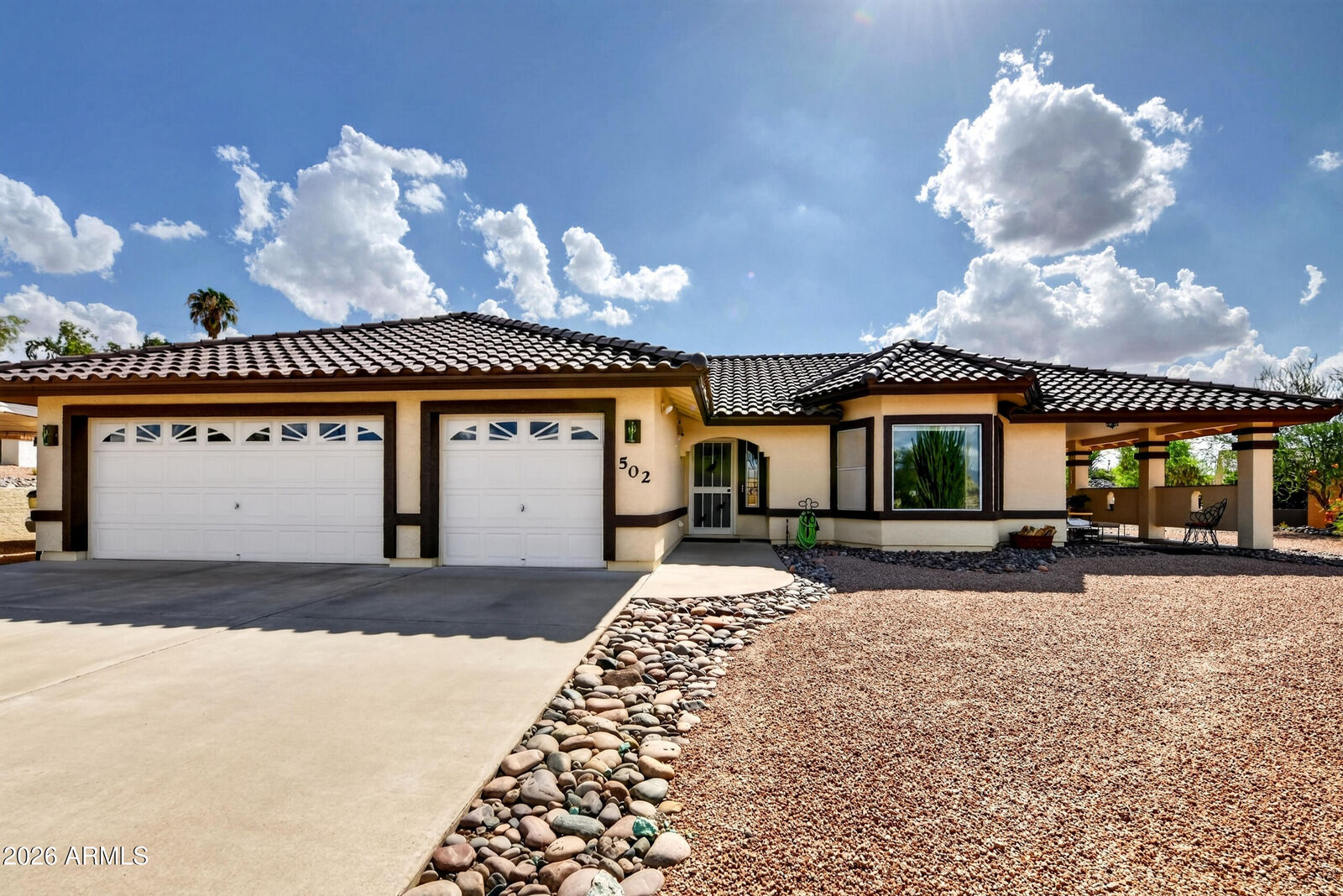 Property Photo:  502 N Sierra Vista Drive  AZ 85390 