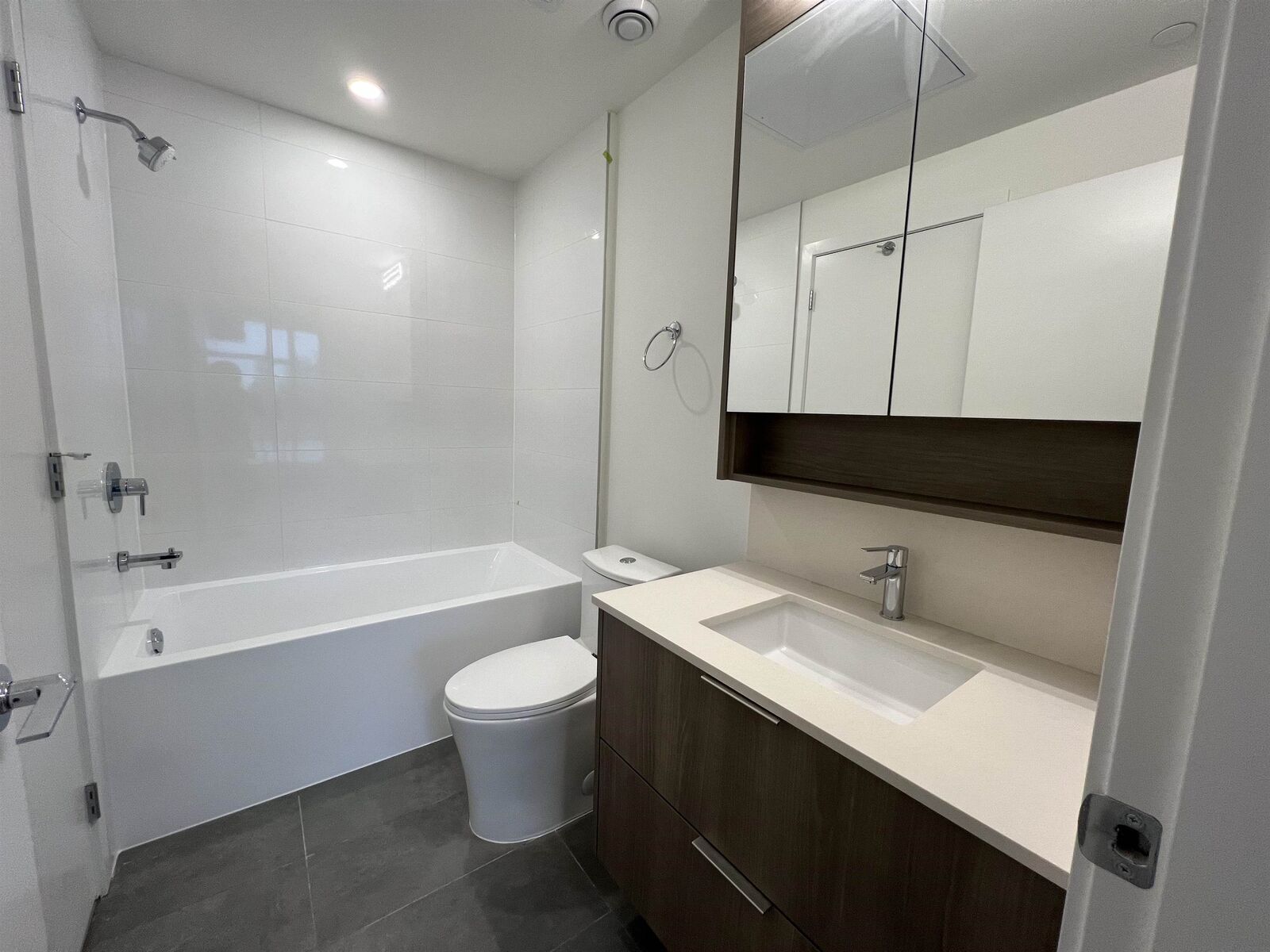 Property Photo:  10828 139A Street E609  BC V3R 0H3 