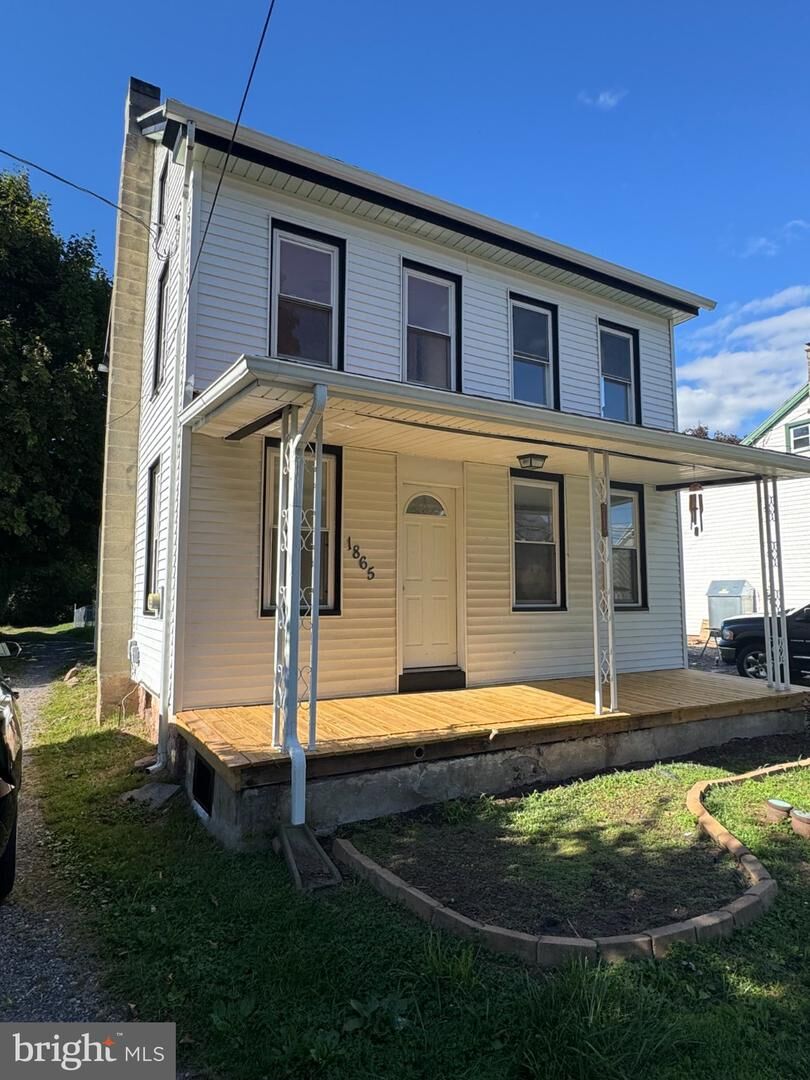 Property Photo: 1865 Old Lancaster Pike PA 19608