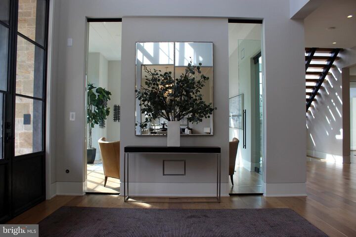 Property Photo:  1306 Ballantrae Court  VA 22101 