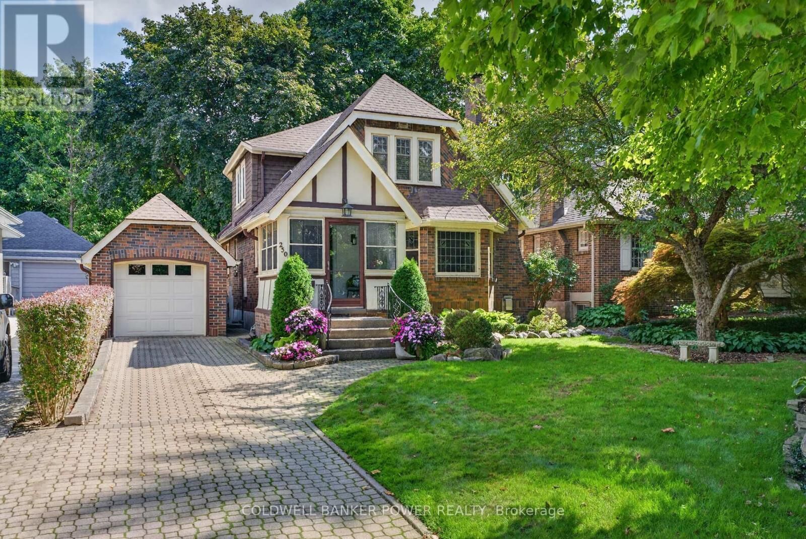 Property Photo: 250 Cathcart Street ON N6C 3N2