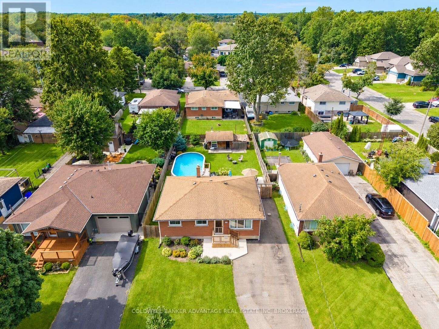 Property Photo:  220 Cutress Avenue  ON L3C 2S8 