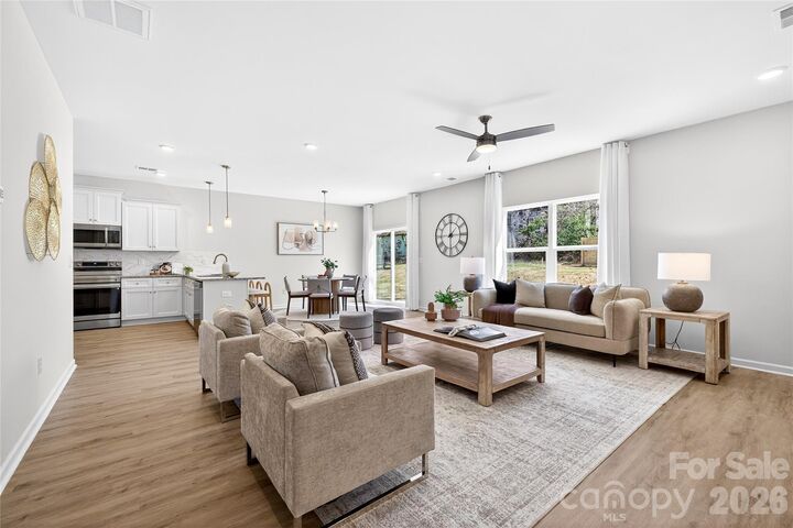 Property Photo:  316 E Glendale Avenue  NC 28120 