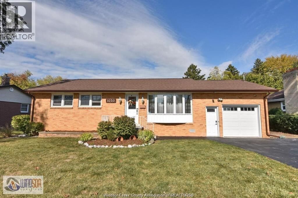 Property Photo:  1050 Scofield  ON N9G 1L7 
