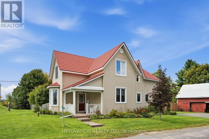 Property Photo:  101 Mary Street  ON K0A 2H0 