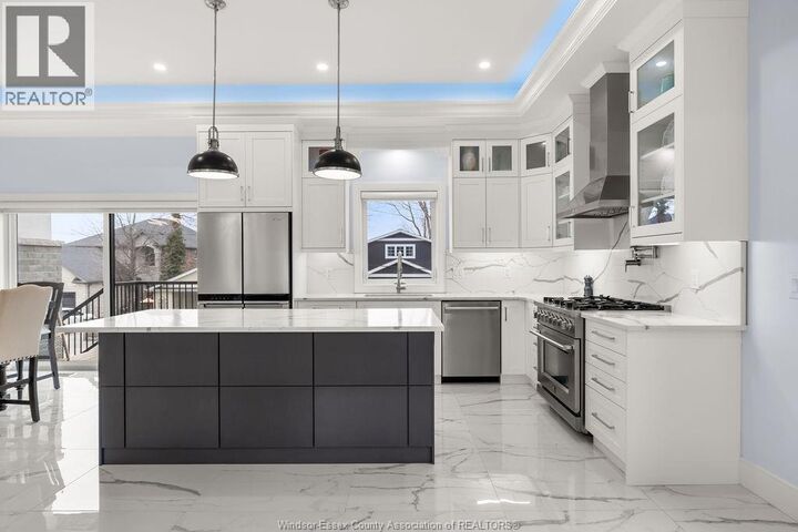 Property Photo: 1118 Union Street ON N9V 2Y5
