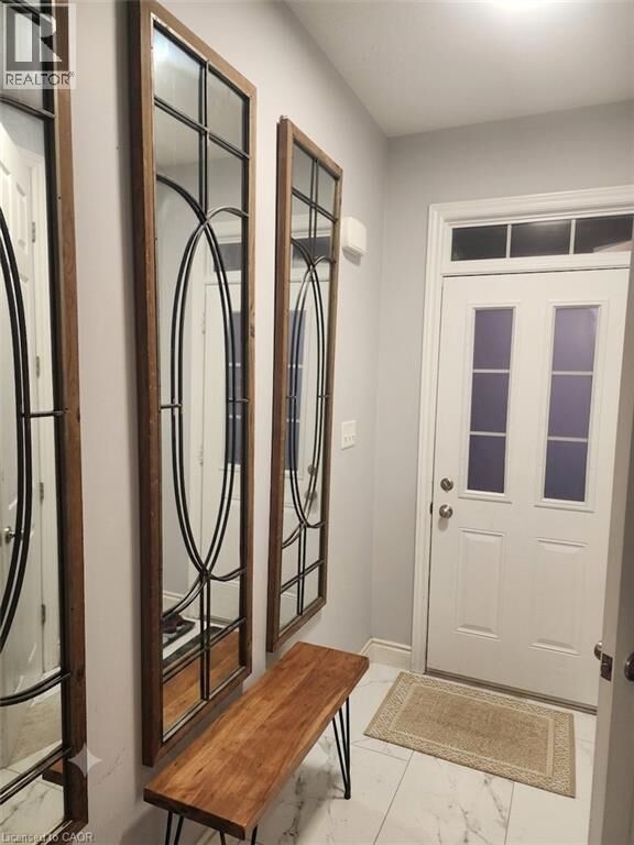 Photo de la propriété:  110 Stillwater Street  ON N2A 0J1 