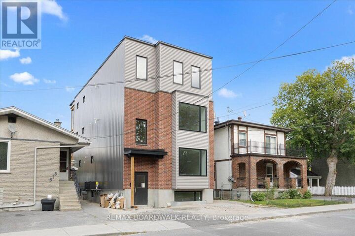 Property Photo:  315 Savard Avenue Unit 3  ON K1L 7S1 