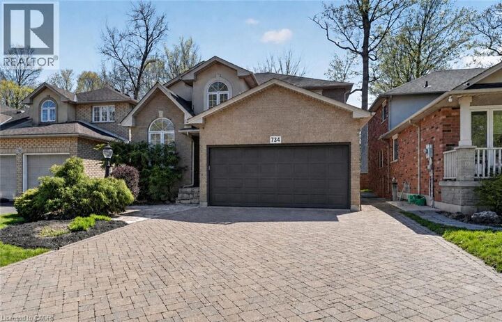 Property Photo:  734 Brigadoon Drive  ON L9C 7S2 