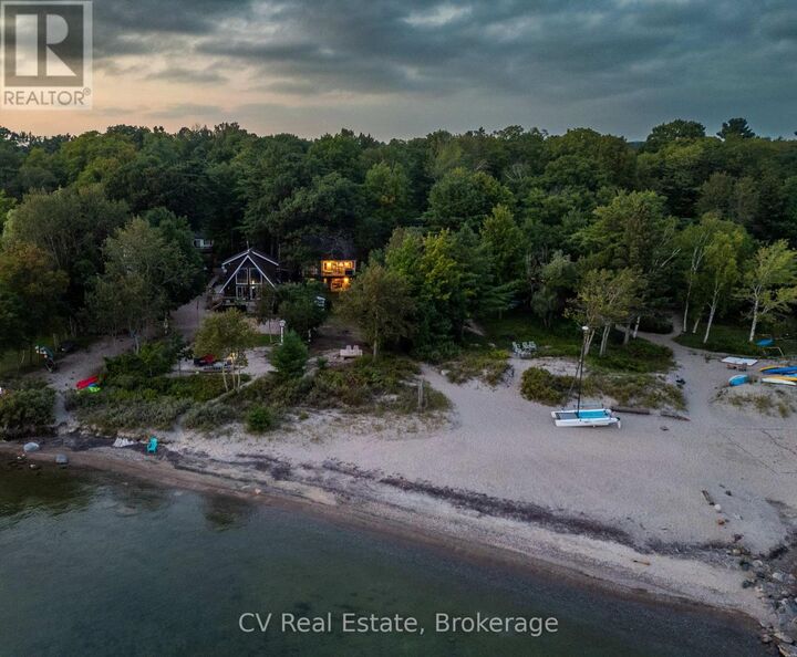 Property Photo:  64 Wahnekewening Drive  ON L0L 2J0 