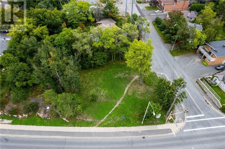 Property Photo:  402 Marttila Drive  ON P3E 2K7 