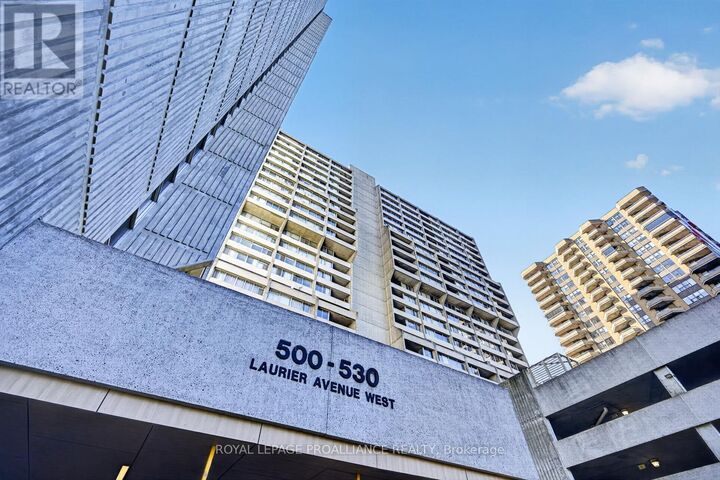 Property Photo:  500 Laurier Avenue West 907  ON K1R 5E1 