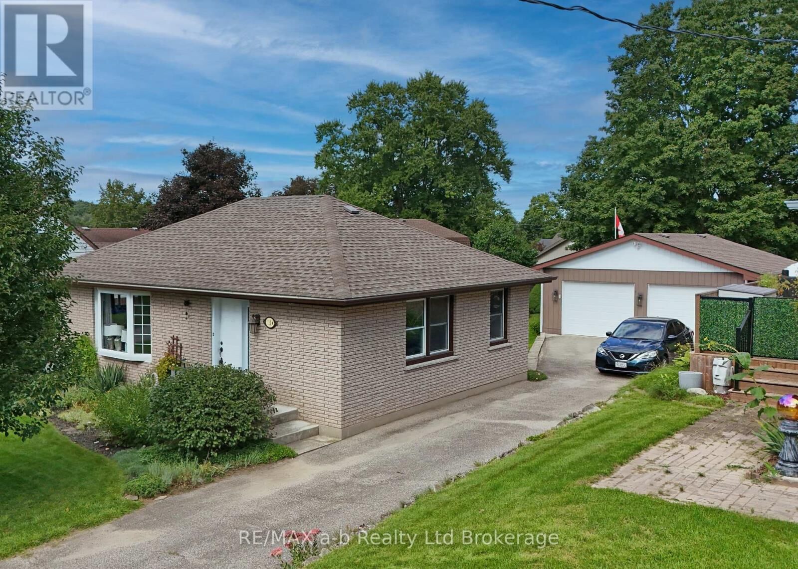 Property Photo:  11D William Street  ON N4S 7V6 