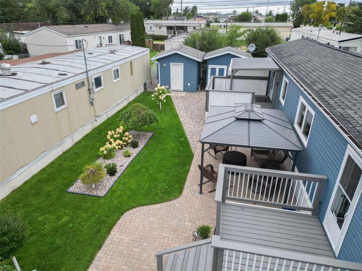Property Photo: 502 Centre Avenue MB R7C 0A4