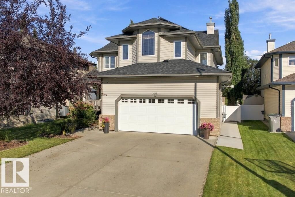 Property Photo:  5 Roche Pl  AB T4X 0B8 