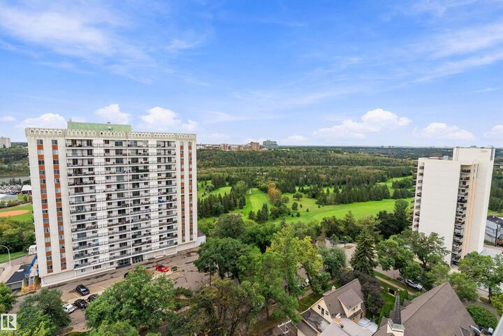 Property Photo:  9916 113 Street NW 1704  AB T5K 2N3 